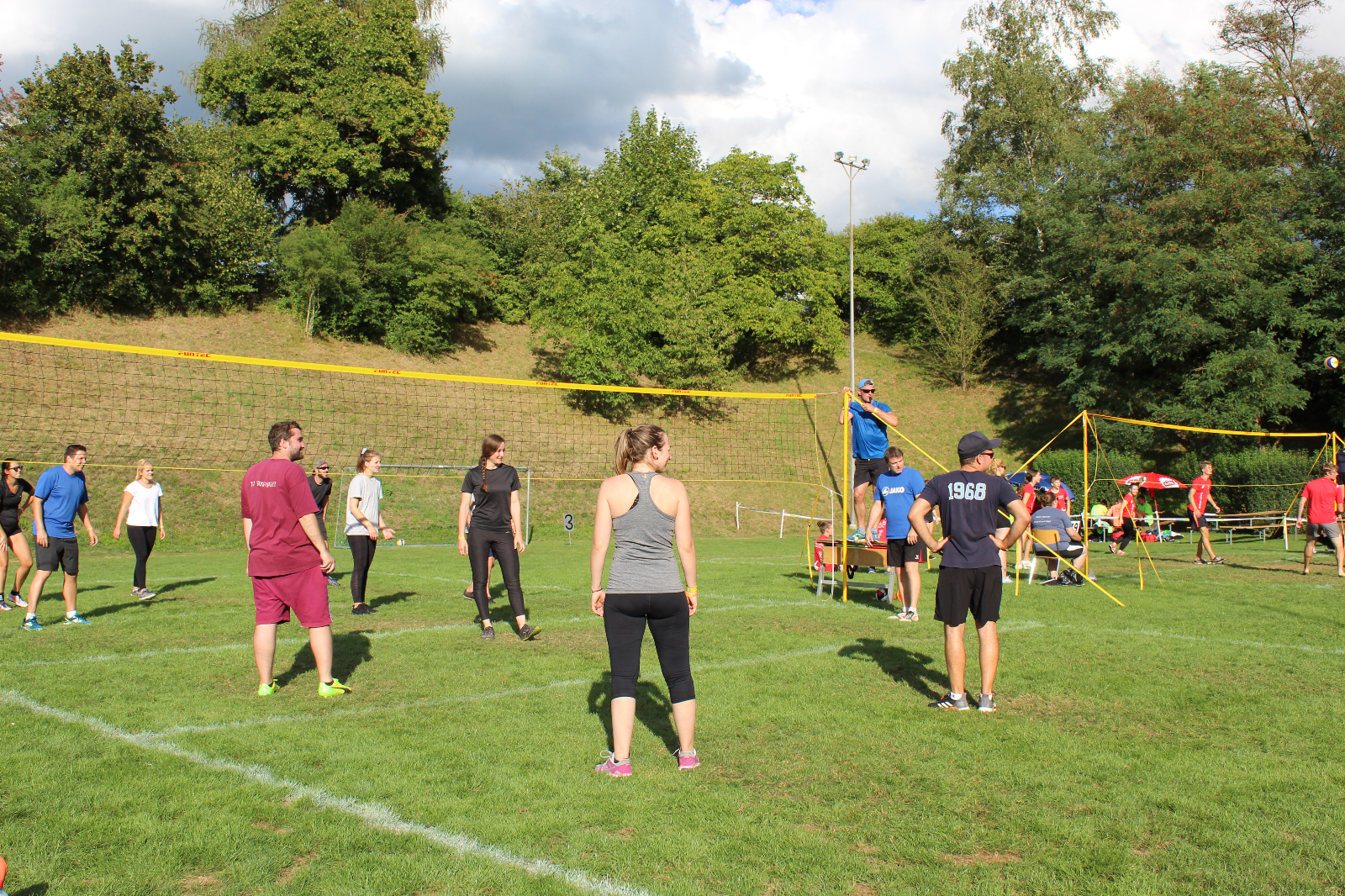 Volley  (125)